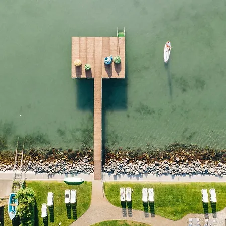 Szálloda Tópart Balatonvilágos