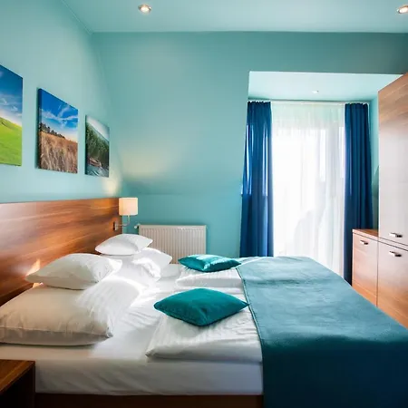 Topart Hotel
