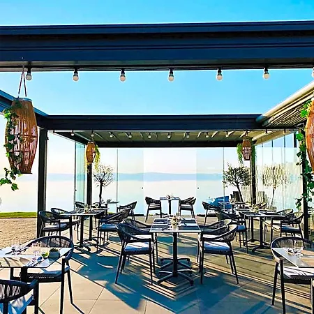 Topart Hotel Balatonvilágos